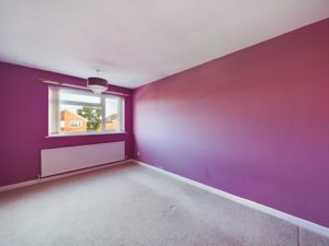 Bedroom- click for photo gallery